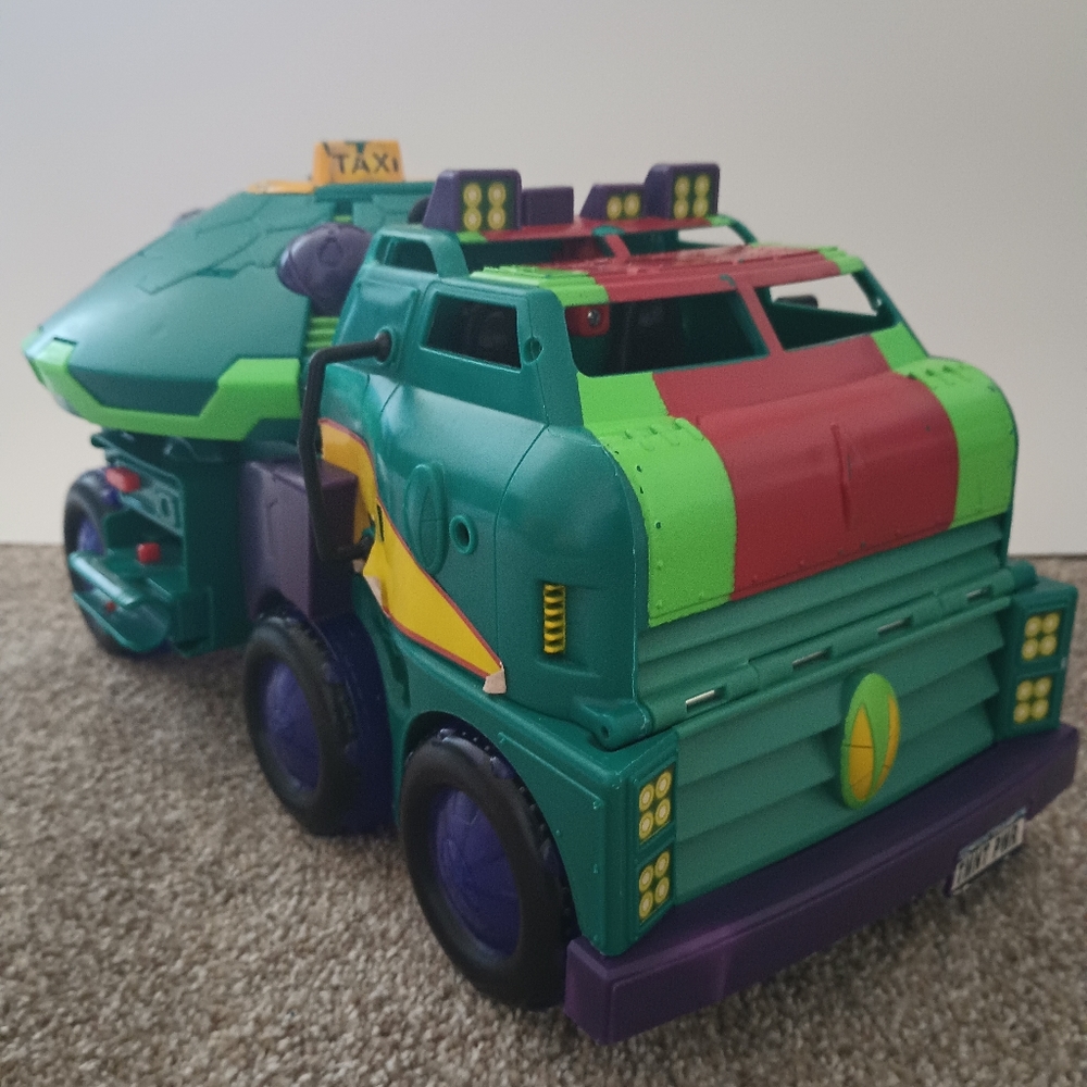 TMNT - Picture 2 of 13